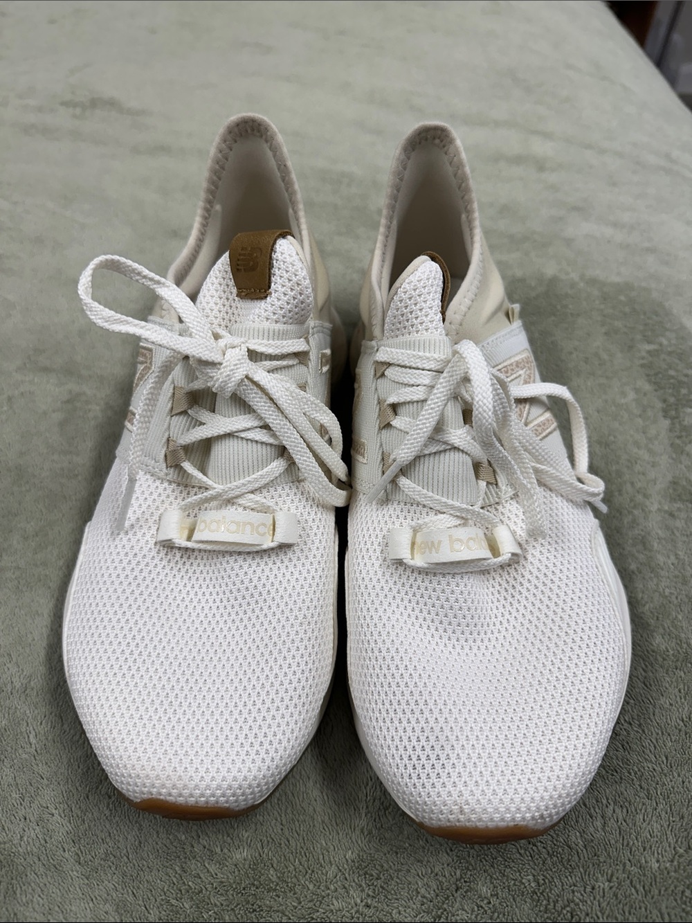 New Balance ROAV